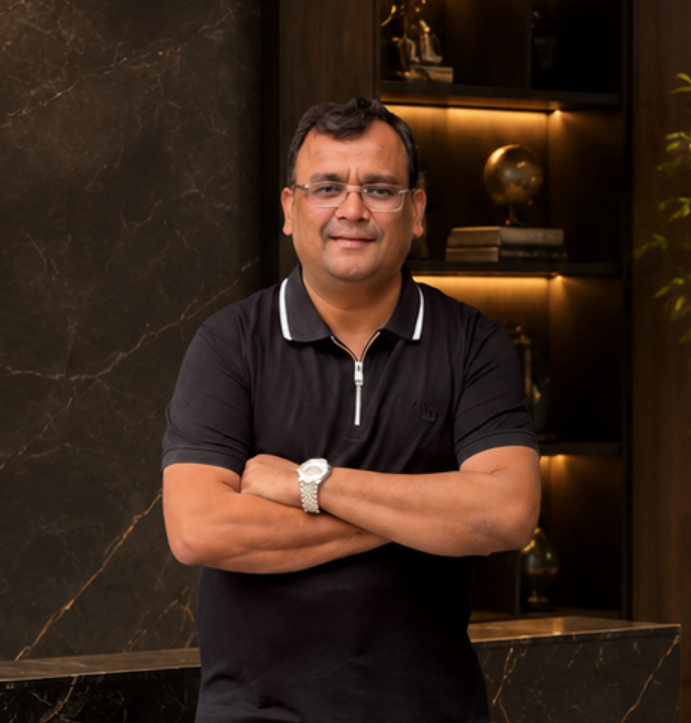 Executive Portrait of Sunil Aggarwal, Founder of Lubricant Solutions